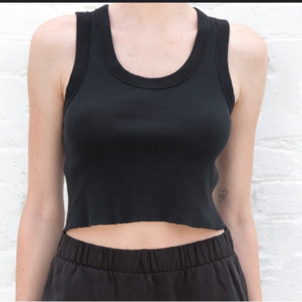 Brandy Melville Connor tank in black